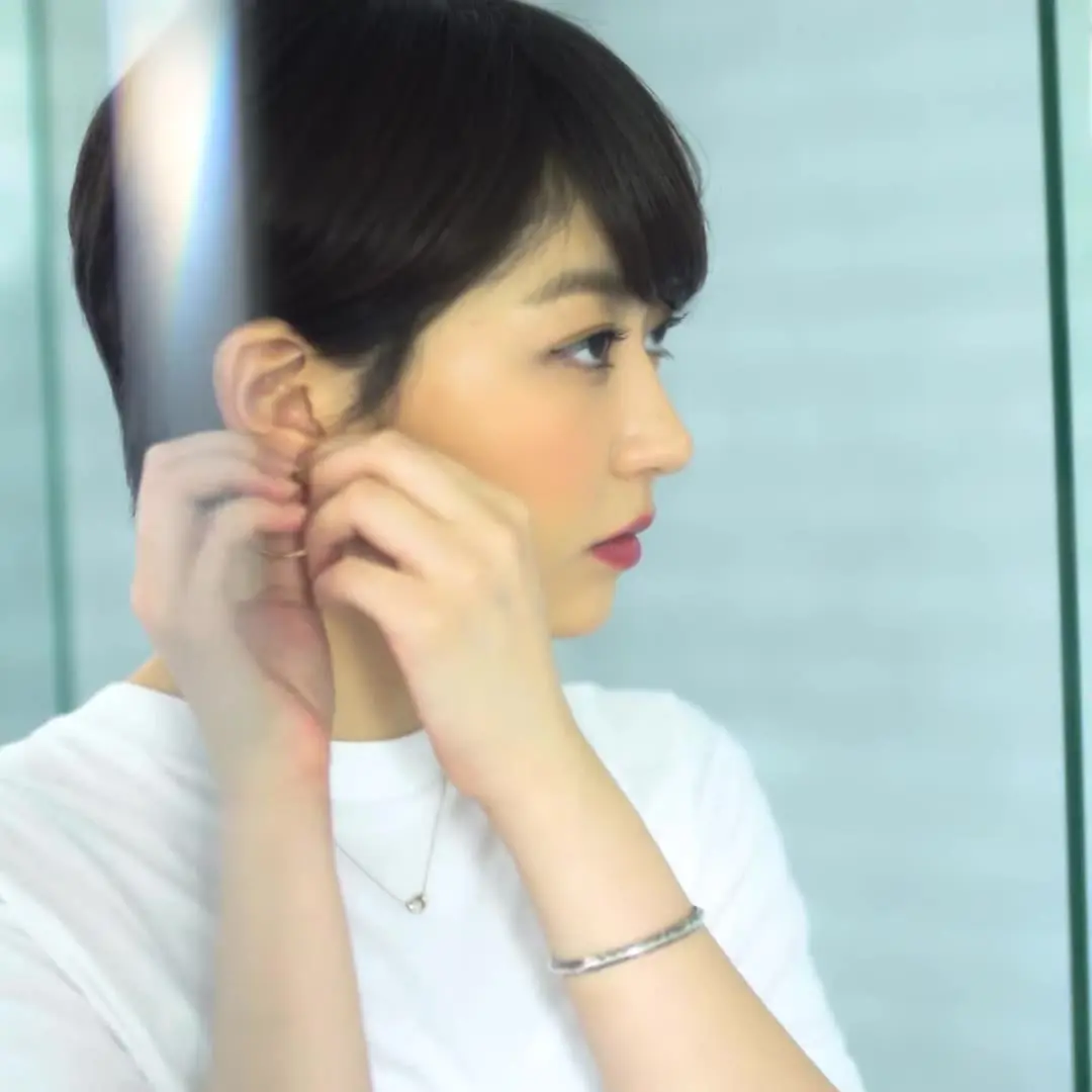 Contact TOSHIKI HAYASHI (%C) remix - 鈴木真海子