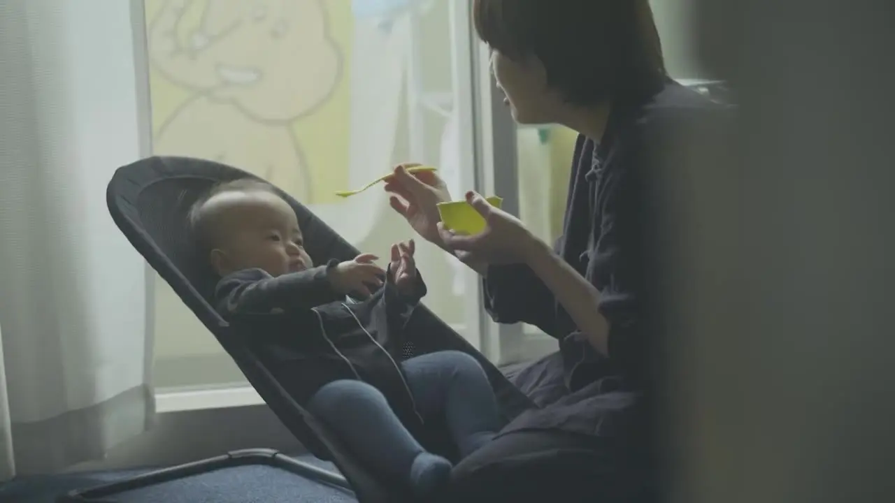 日々 feat. Rachel & 永井聖一<br>- ESME MORI