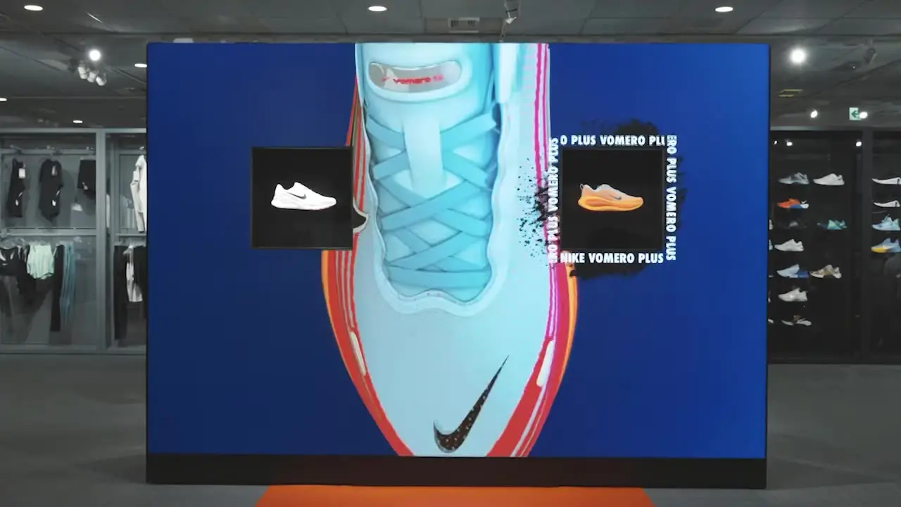 NIKE, Showroom